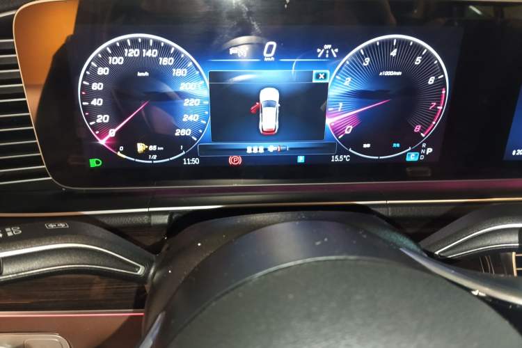 Used Mercedes-Benz GLE 2024 Refreshed GLE 350 4MATIC Stylish Edition Instrument Cluster