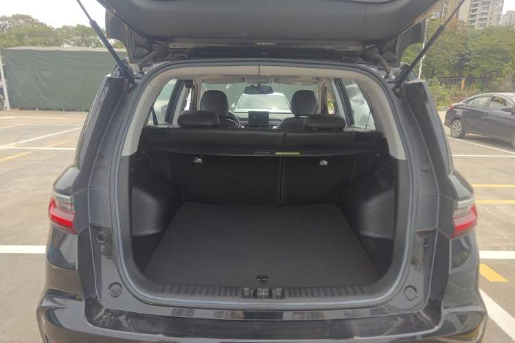 Used Geely Auto Vision X6 2020 1.4T Manual Luxury Model
