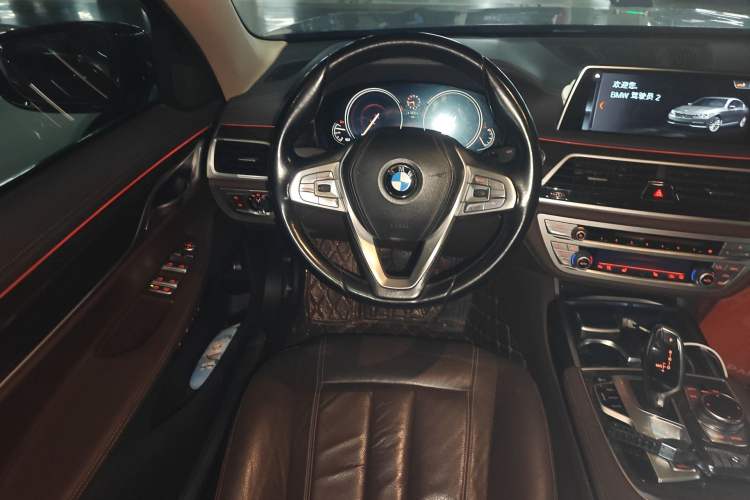 Used BMW 7 Series 2017 730Li Leading Model Steering Wheel