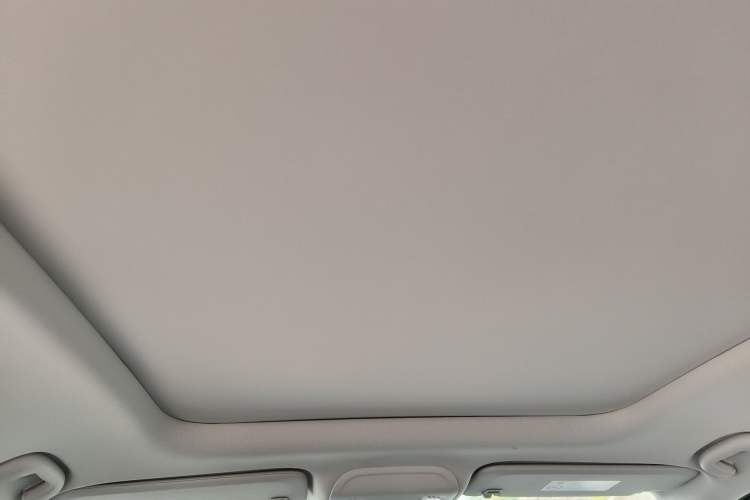 Used Buick Envision 2025 Encore Plus 28T Two-Wheel-Drive Platinum Edition