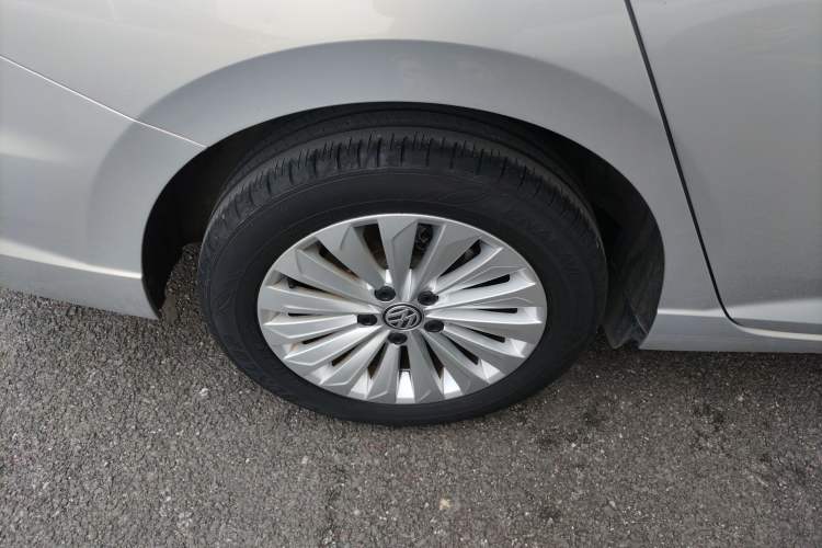 Used Volkswagen Lavida 2018 1.5L Automatic Comfort Edition China V Standard Exterior 5