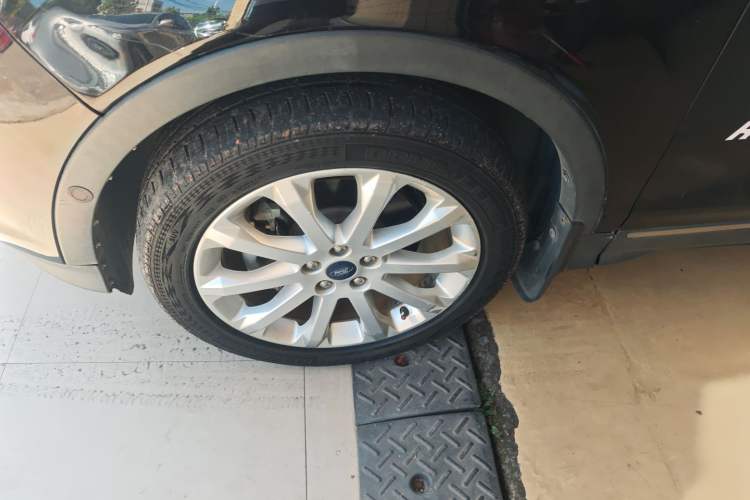 Used Ford Kuga 2013 2.0L GTDi Four-Wheel Drive Premium Model