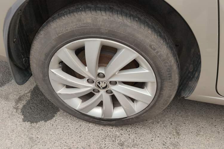 Used Skoda Rapid 2019 1.5L Automatic Comfort Edition China V Standard Exterior 8