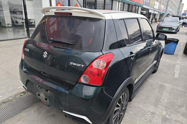 Used Suzuki Swift 2016 1.5L Automatic Fashionable Coolplay Edition
