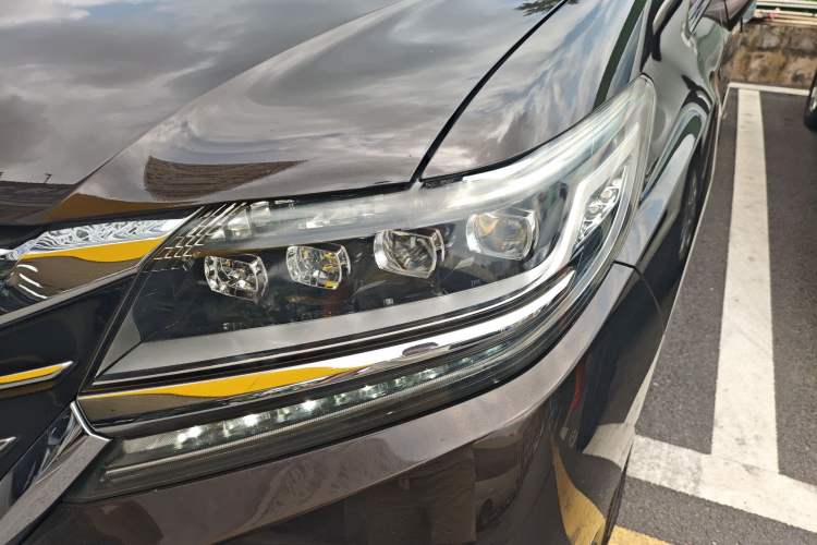 Used Honda Elysion 2016 2.4L Luxury Edition Left Front Headlight