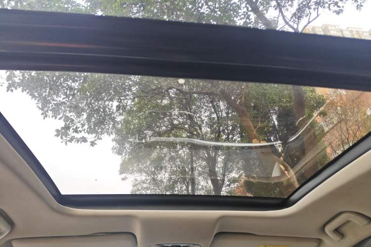 Used GAC Trumpchi GS8 2017 320T Four-Wheel Drive Luxury Smart Connectivity Version (7 Seats)