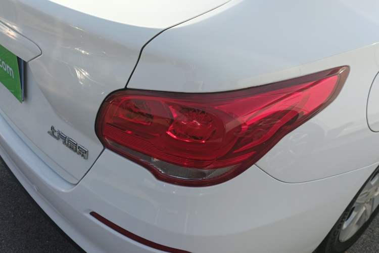 Used Chevrolet Cavalier 2019 320 Automatic Enjoyment with Sunroof