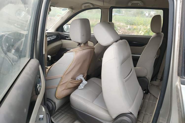 Used Foton Gatu ix5 2016 1.5L Zhiyue Model
