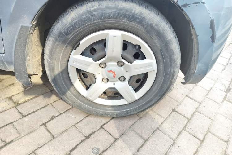 Used Wuling Hongguang 2014 1.5L Base Version
