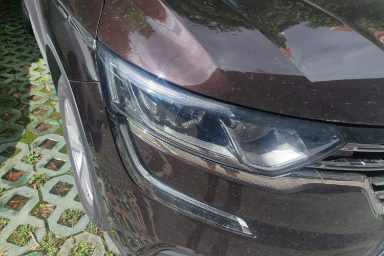 Used Renault Koleos 2018 2.0L Two-Wheel-Drive Luxury Edition