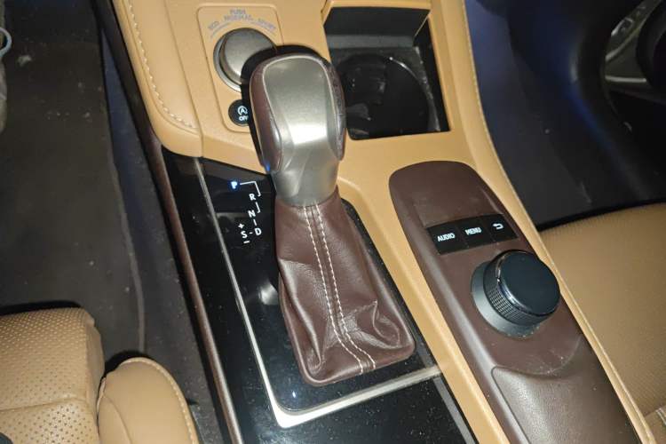 Used Lexus ES 2015 200 Elite Edition
