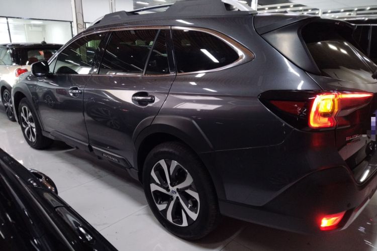 Used Subaru Outback 2021 2.5i Flagship Edition EyeSight
