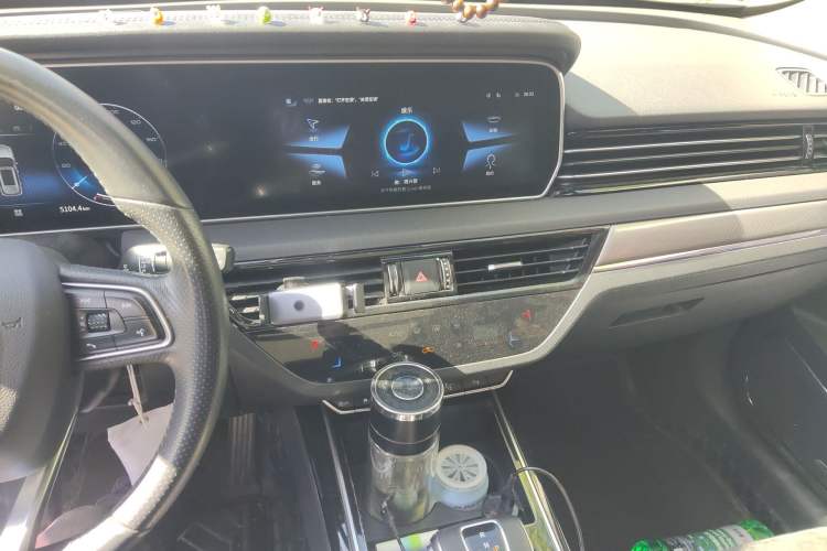 Used Hongqi HS5 2022 Revised Version 2.0T Smart Connect Flagship Edition