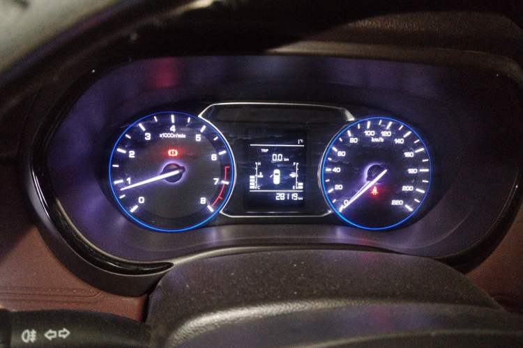 Used Changan Lingxuan 2017 1.6L Manual Happiness Edition
