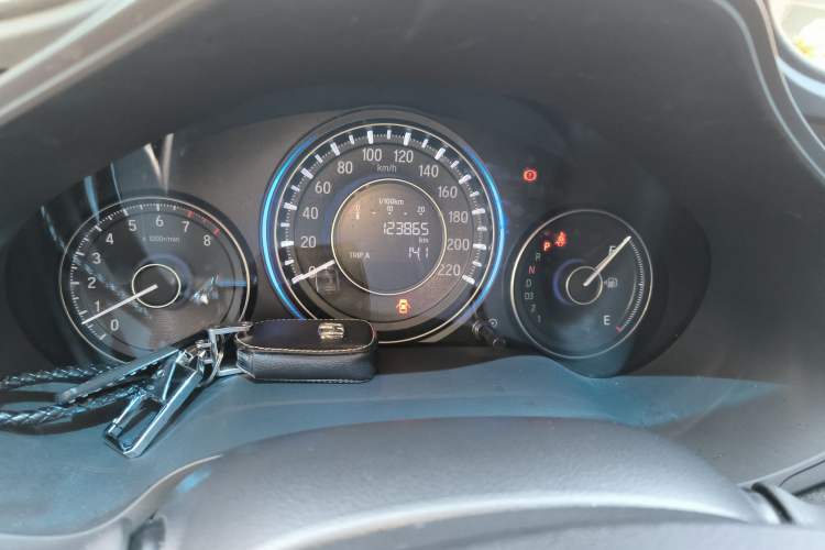 Used Honda Crider 2013 1.8L automatic luxury edition