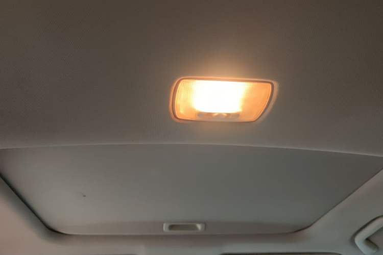 Used Honda CR-V 2012 2.4L four-wheel drive luxury version