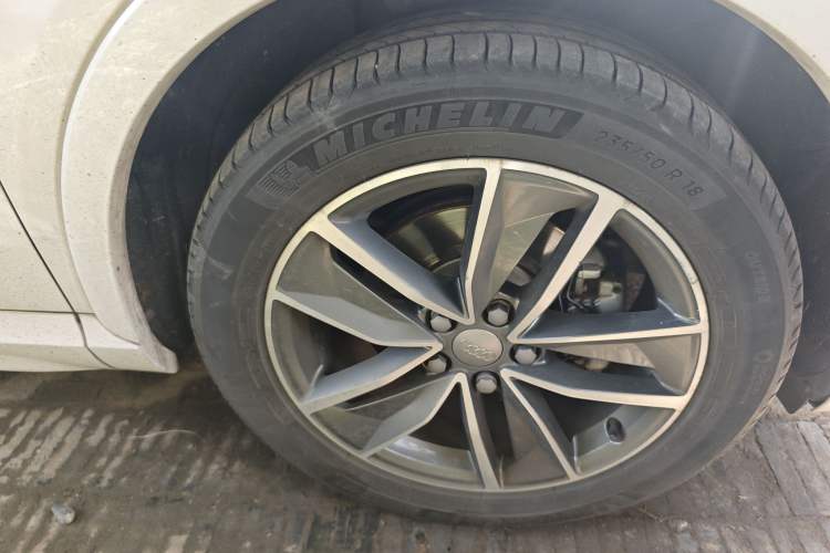 Used Audi Q3 2016 40 TFSI quattro all-wheel-drive sport model