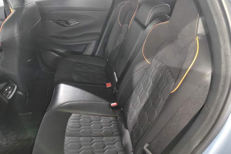 Used CHANGAN UNI-T 2021 1.5T Sport Edition Flagship Version Left Rear Seat