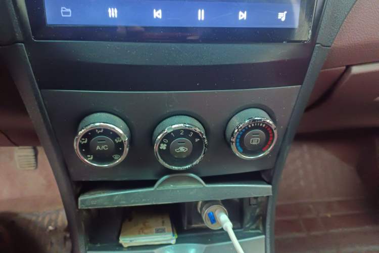 Used BYD L3 2015 Energy-Efficient Model 1.5L Manual Comfort Edition