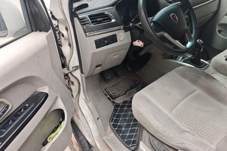 Used Jinbei New Hiace S 2018 1.5L Wealth Edition Van DLCG14 Driver Seat