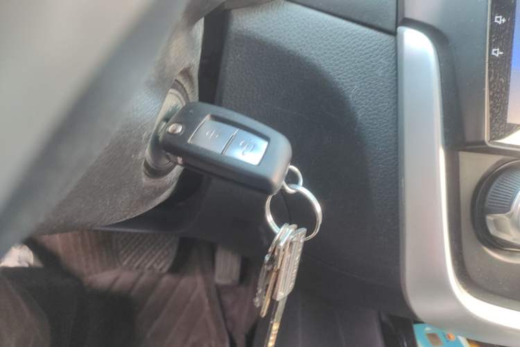 Used Nissan Tiida 2019 1.6L CVT Cool Edition China VI Standard Vehicle Key