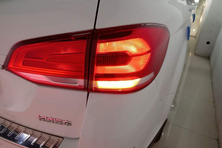 Used Haval H6 2018 Sport Edition 1.5T Manual Two-Wheel Drive Elite Model China V Standard
