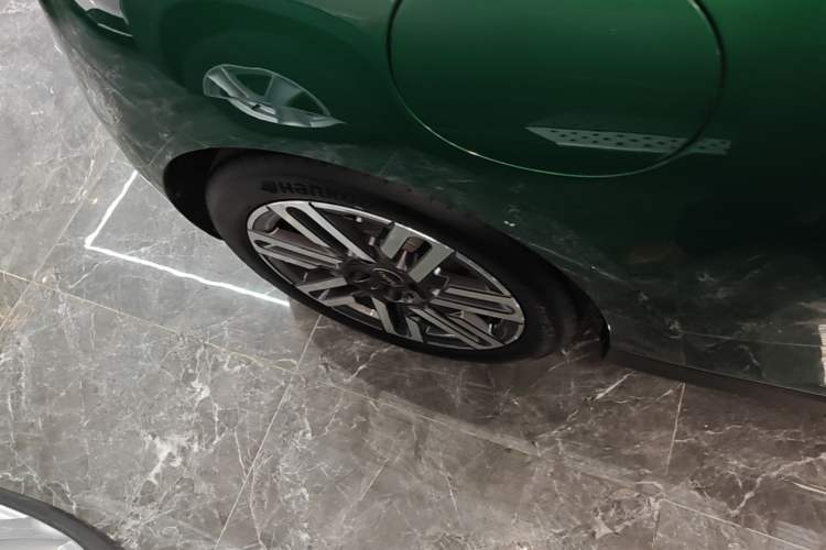 Used MINI Electric COOPER 2024 456km COOPER E Classic Edition
