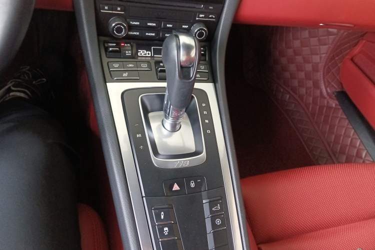 Used Porsche 718 2018 Cayman 2.0T