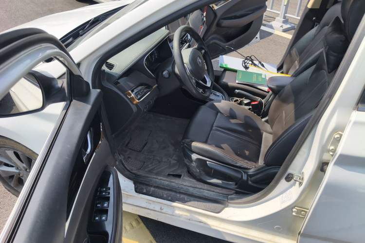 Used CHANGAN Eado DT 2018 1.6L Automatic Smart Enjoyment Model Driver Seat