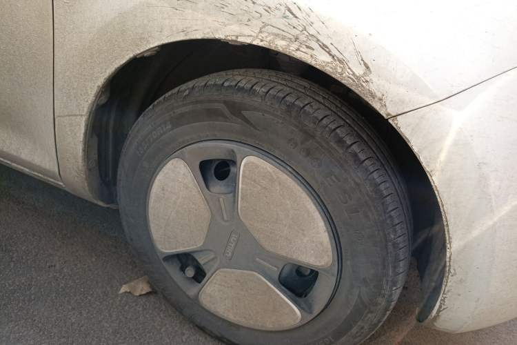 Used CHANGAN NEVO Lumin 2025 205 km Xiangqin Version Right Front Wheel Hub