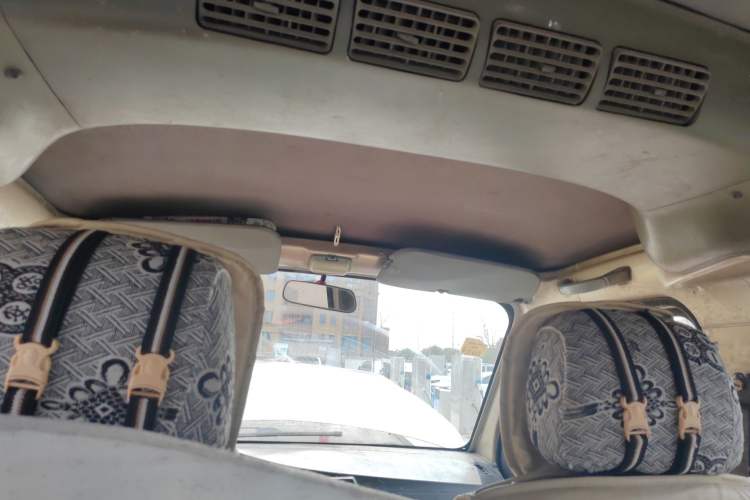 Used Wuling Rongguang 2011 1.5L Base Version Headliner