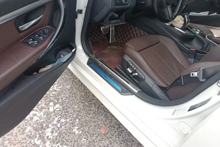 Used BMW 3 Series 2018 320Li M Sport Night Edition Driver Seat