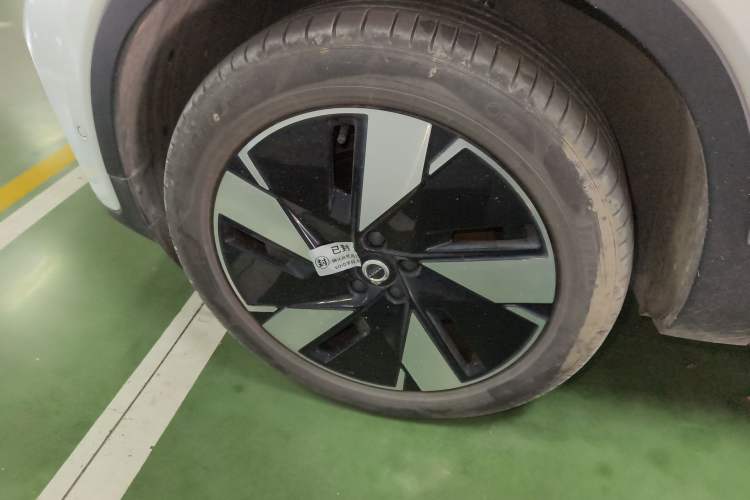 Used Volvo C40 2024 Long-Range PRO Version