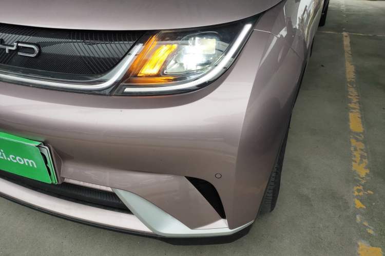 Used BYD Dolphin 2023 420 km Fashion Edition