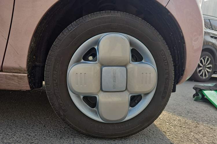 Used Geely Galaxy Panda 2024 Panda Mini 200km Longteng PRO Edition