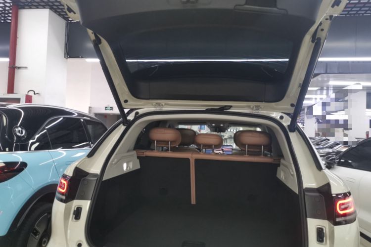 Used Leapmotor C11 2026 All-Electric 640 LiDAR Edition Trunk