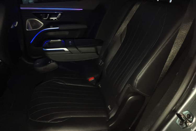 Used Mercedes-Benz EQS SUV 2023 450+
