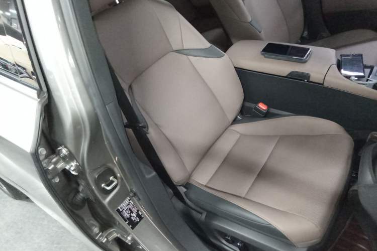 Used Lexus ES 2023 200 Excellence Edition