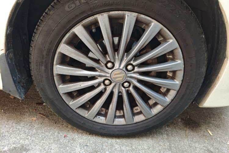 Used Suzuki Alivio 2015 1.6L Manual Enjoyment Model
