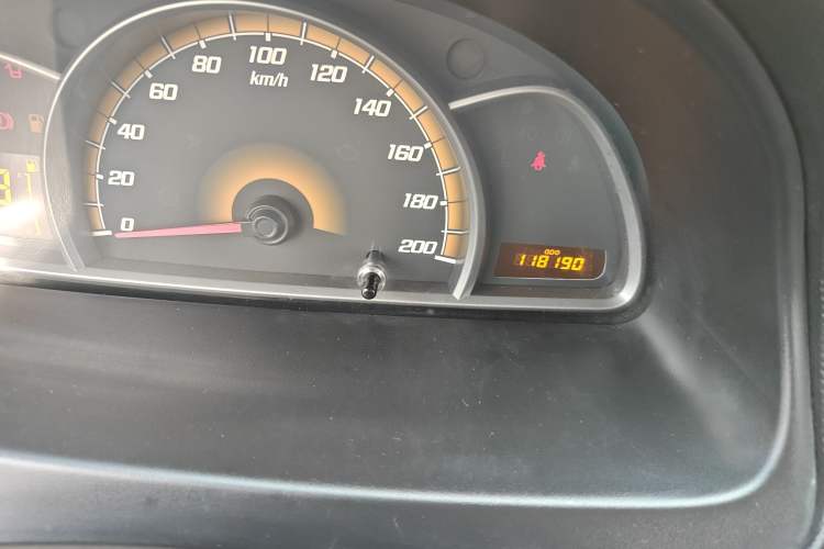 Used Chevrolet Sail 2013 Sedan 1.2L Manual Fashionable Happiness Edition Instrument Cluster