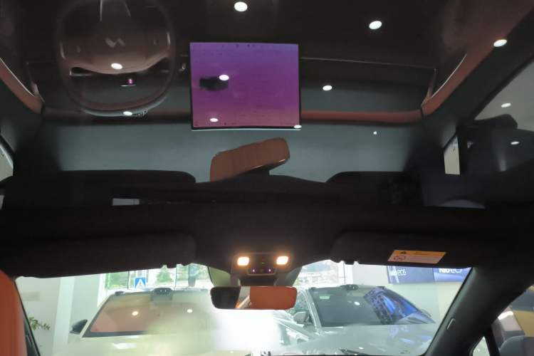 Used ONVO L60 2024 60 kWh Rear-Drive Version
