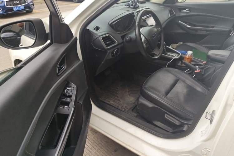 Used Ford Escort 2017 Happiness Edition 1.5L Automatic Fashion Version
