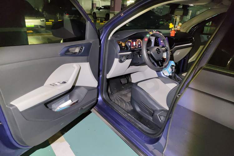 Used Volkswagen T-Cross 2020 280TSI DSG Luxury Edition