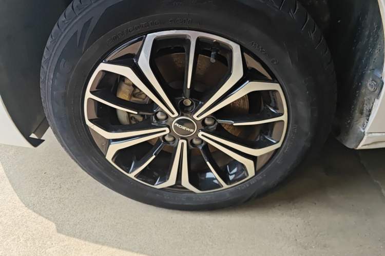 Used Roewe i6 MAX New Energy 2022 EV 500 Grand Touring Edition with Sunroof
