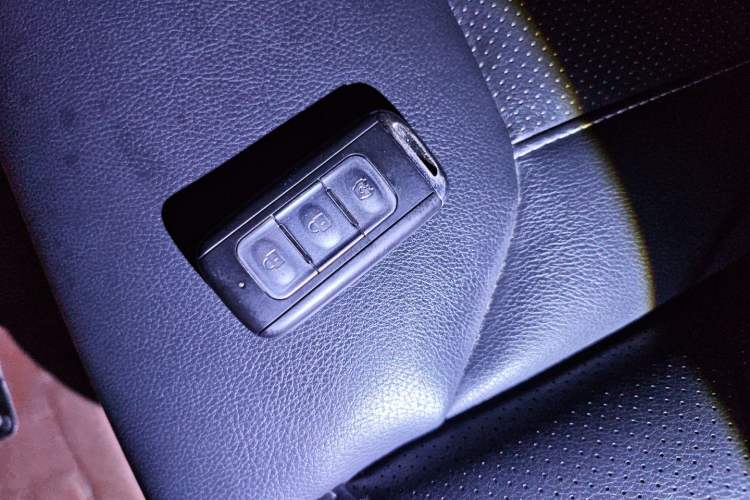 Used Dongfeng Fengon 580 2018 1.5T Manual Luxury Model
