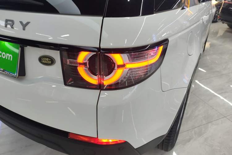 Used Land Rover Discovery Sport 2019 200PS PURE Edition China VI Standard