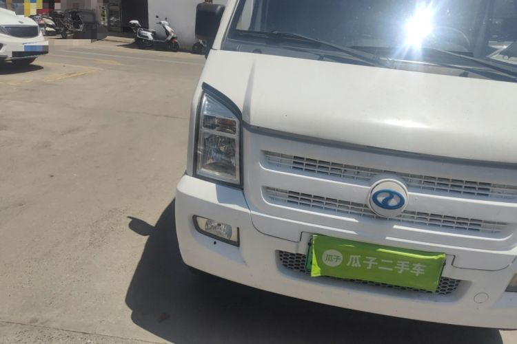 Used Ruichi EC35 2020 EC35 II Standard Edition 38.7 kWh Right Front Headlight