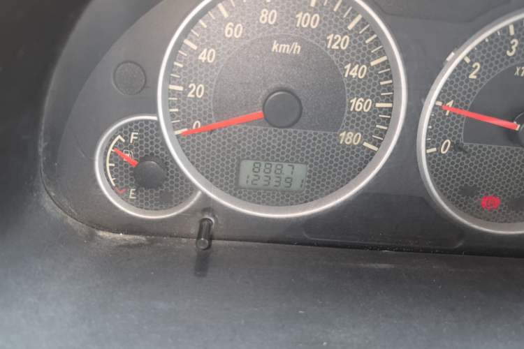 Used Dongfeng Xiaokang C37 2012 1.4L Comfort Version DK13-06 Odometer Close Up