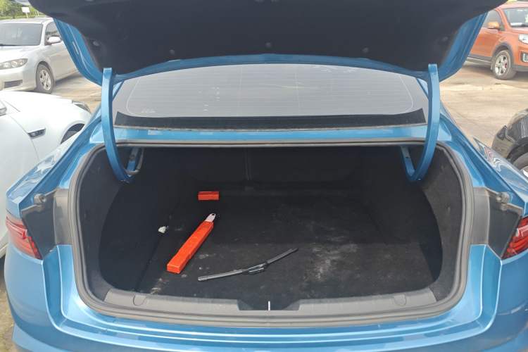 Used Geely Auto Preface 2021 2.0TD Luxury Version
