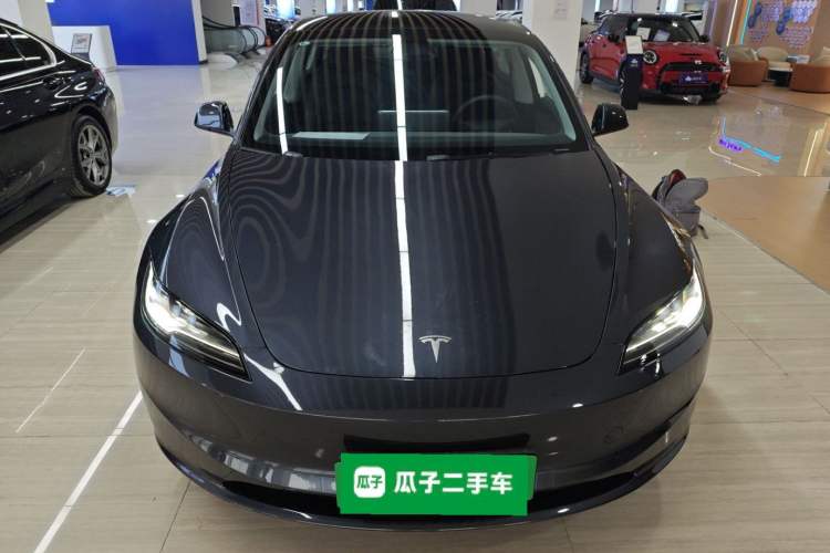 Used Tesla Model 3 2025 Rear-Wheel-Drive Version